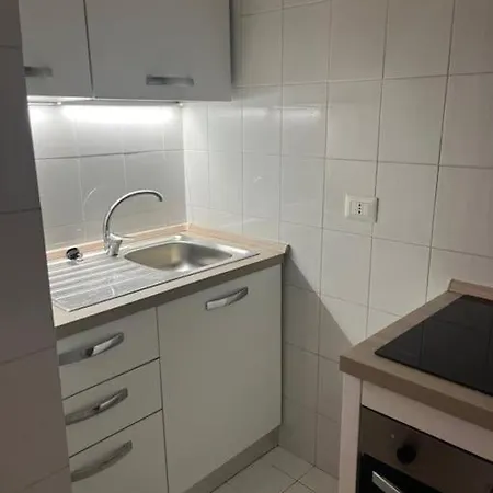 Apartment Happy Days