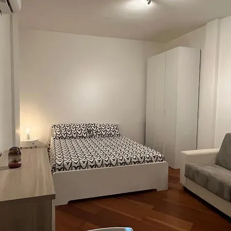 Apartment Happy Days Rome